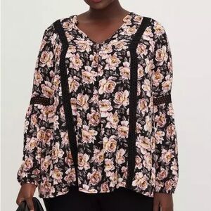 Torrid Pink Floral Long Puff Sleeve Blouse size 5 In torrid